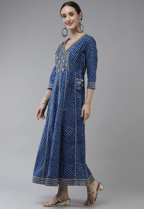 Women'S Blue & White Leheriya Printed Angrakha Tunic