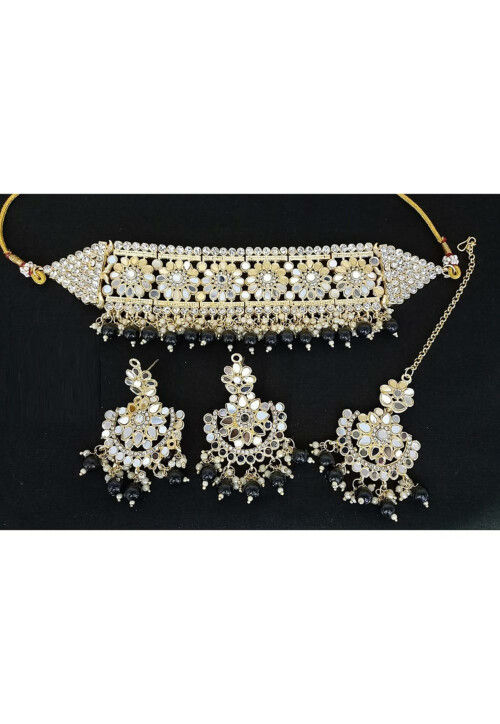 Beautiful gold plated Pakistani bridal jewelry choker earrings