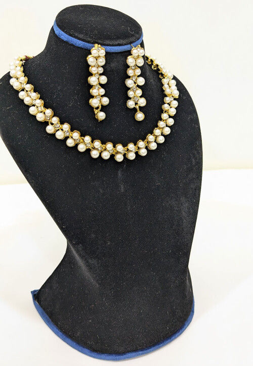 Pearl Necklace Set