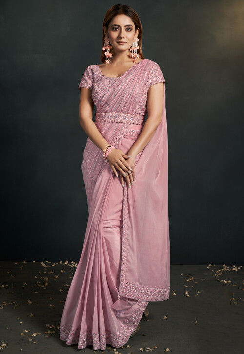 Priyanka Arul Mohan Looks Ethereal In Light Pink Organza Saree - News18