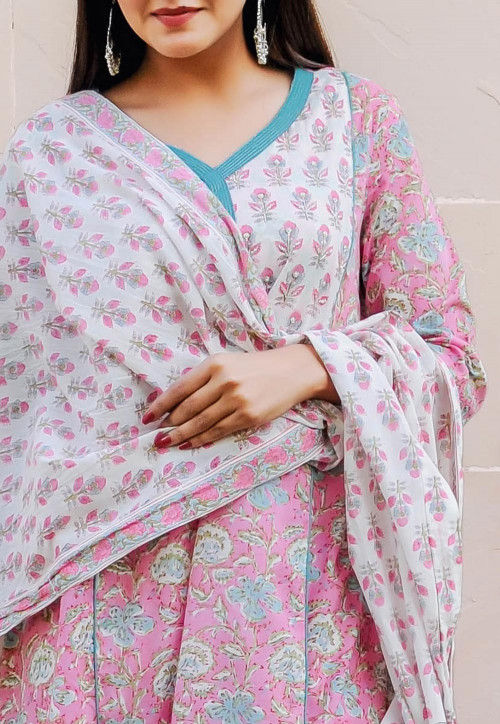 Printed Cotton Anarkali Suit in Light Pink : KMQS113