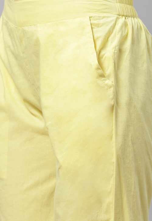 Printed Cotton Pakistani Suit in Light Yellow : KJX31
