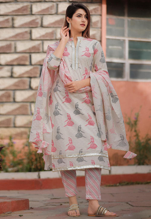 gulnaaz by kiana fab karachi style designer pakistani salwar suits latest  collection