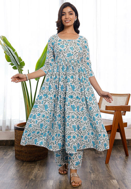 DEEP BLUE FLORAL PRINT SALWAR SUIT | Traditional outfits, Floral prints,  Salwar suits