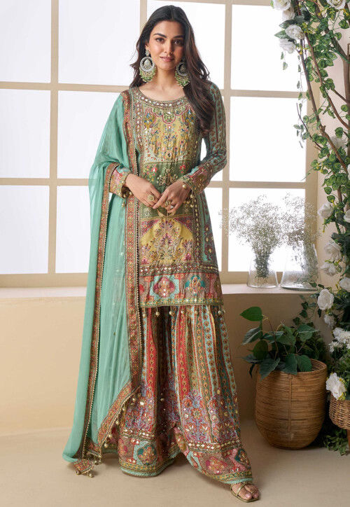 Printed Crepe Pakistani Suit in Multicolor