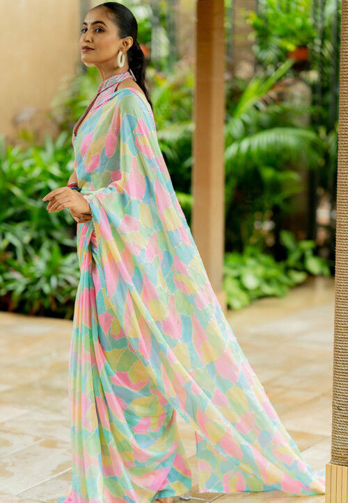Printed Georgette Scalloped Saree in Multicolor