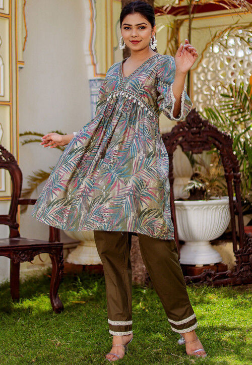 Printed Muslin Silk Aline Kurta Set in Multicolor