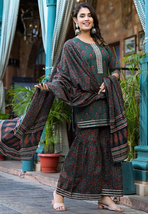 Printed Pure Cotton Pakistani Suit in Green