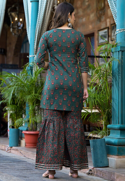 Printed Pure Cotton Pakistani Suit in Green