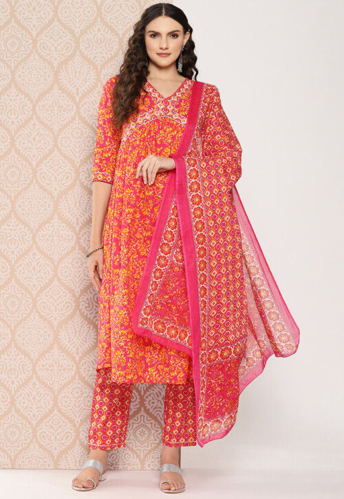 Printed Pure Cotton Pakistani Suit in Pink