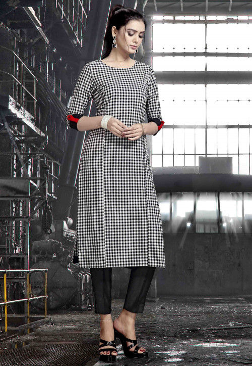 Printed Rayon Straight Kurta in Black and Off White