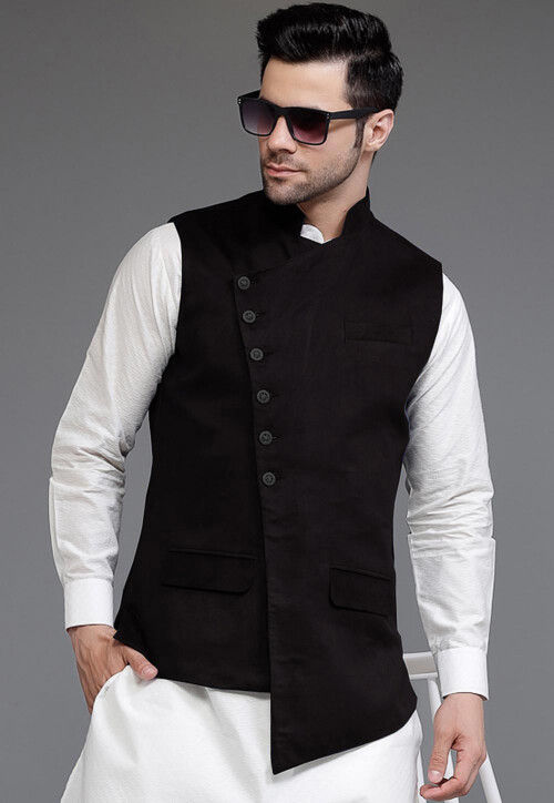 Buy online Black Solid Nehru Jacket from Jackets for Men by Hangup Trend  for ₹999 at 75% off | 2024 Limeroad.com