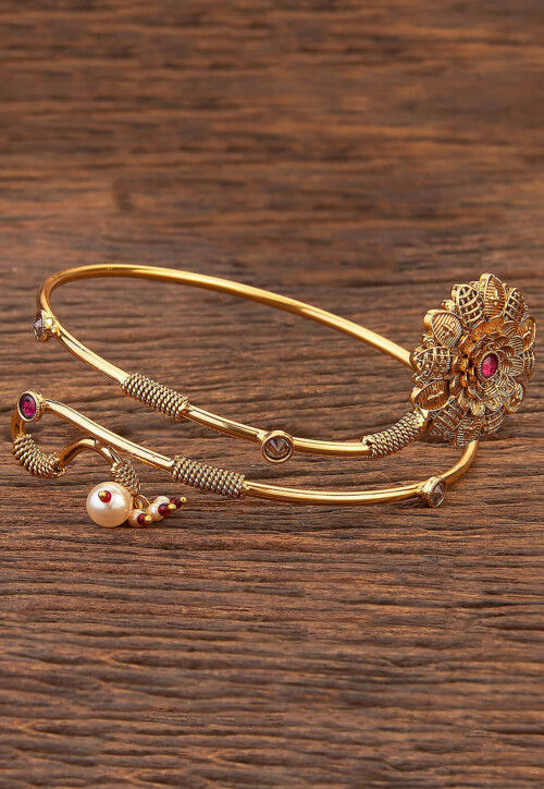 Stone Studded Adjustable Armlet