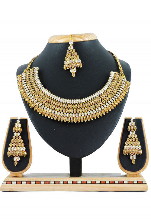 Stone Studded Choker Necklace Set