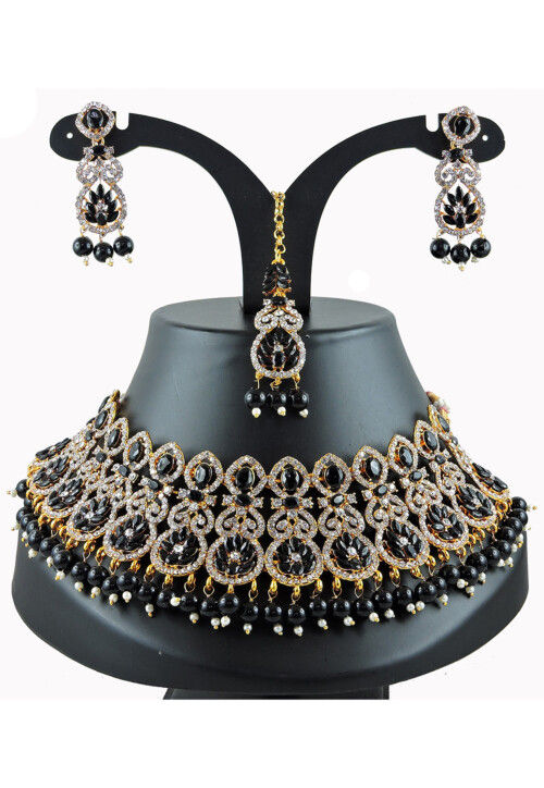 Stone Studded Choker Necklace Set