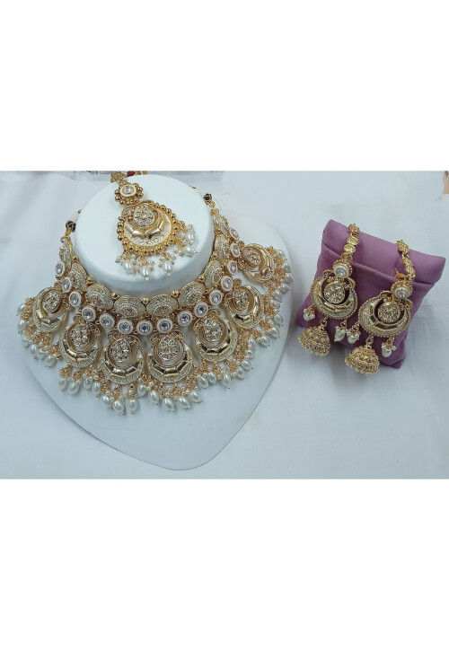 Stone Studded Choker Necklace Set