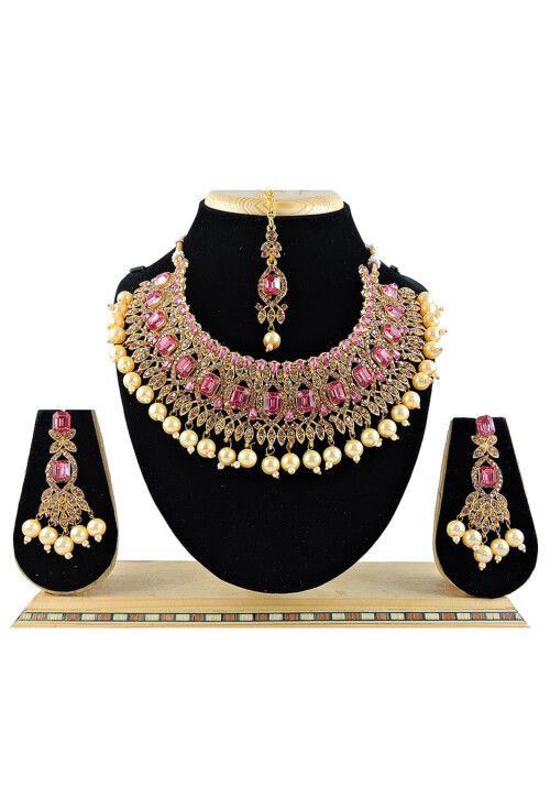 Stone Studded Choker Necklace Set