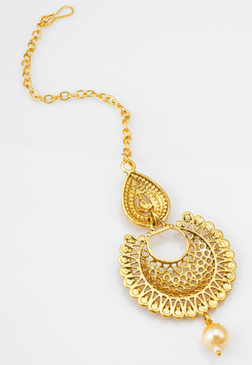 Stone Studded Maang Tikka