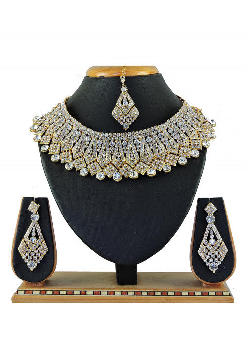 White stone discount chain set