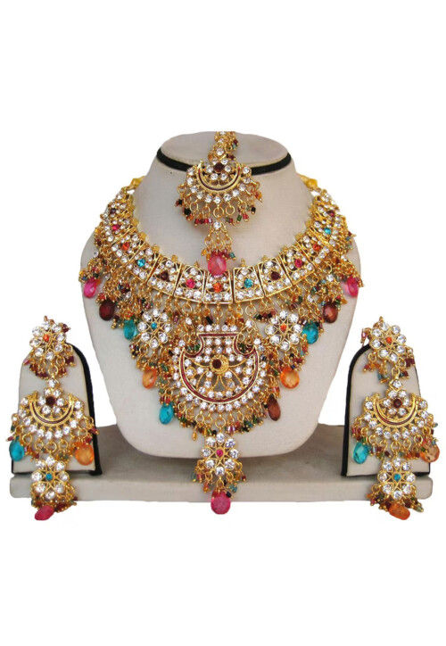 Stone Studded Necklace Set