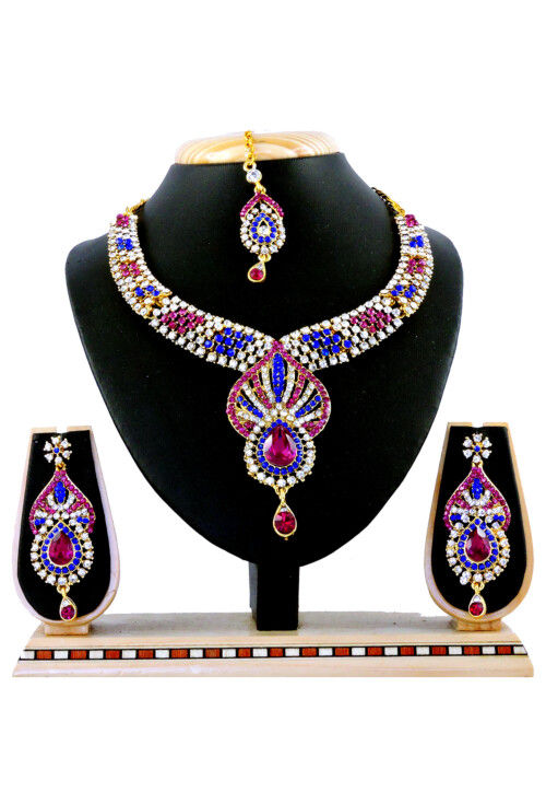 Stone Studded Necklace Set