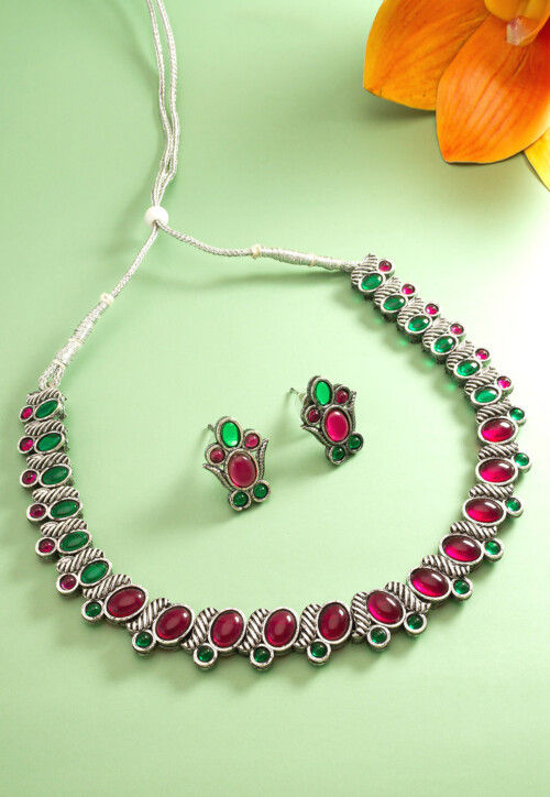 Stone Studded Necklace Set