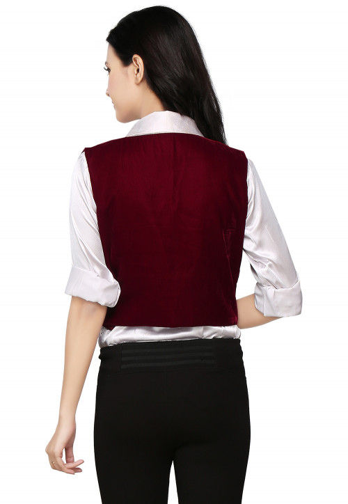 Embroidered Velvet Jacket In Red