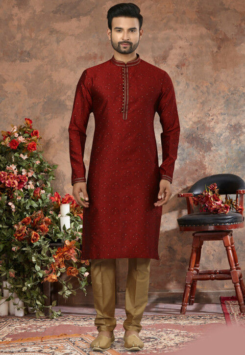 Woven Art Silk Jacquard Kurta Set in Maroon