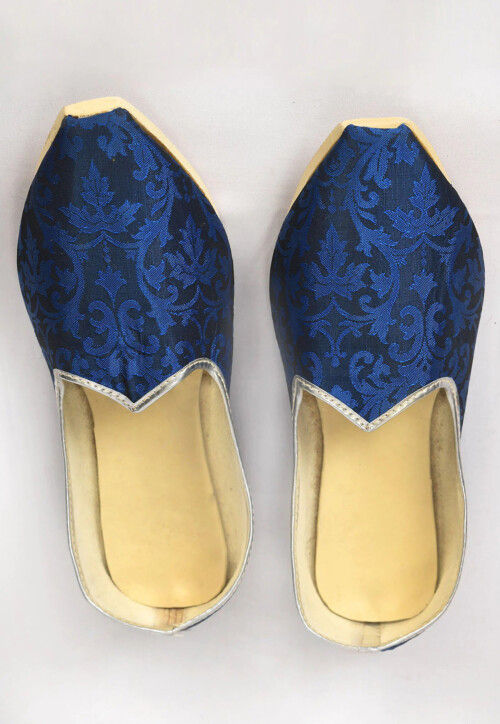 Woven Art Silk Jacquard Men Mojari in Navy Blue