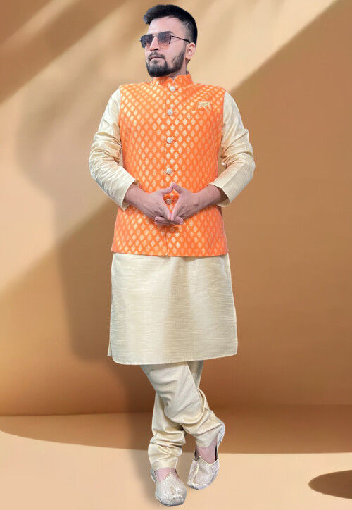 Multicolour trigon nehru jacket with off white kurta and pyjama - Set Of  Three by Desi Doree | The Secret Label