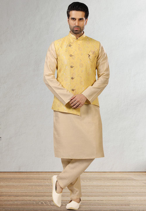 Yellow Men Kurtas Sets Suits Blazers Jackets - Buy Yellow Men Kurtas Sets  Suits Blazers Jackets online in India