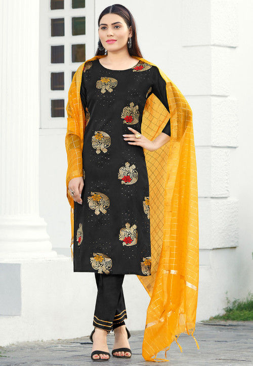 Wholesale Women Black Embellished Kurta Set With Printed Dupatta – Tradyl