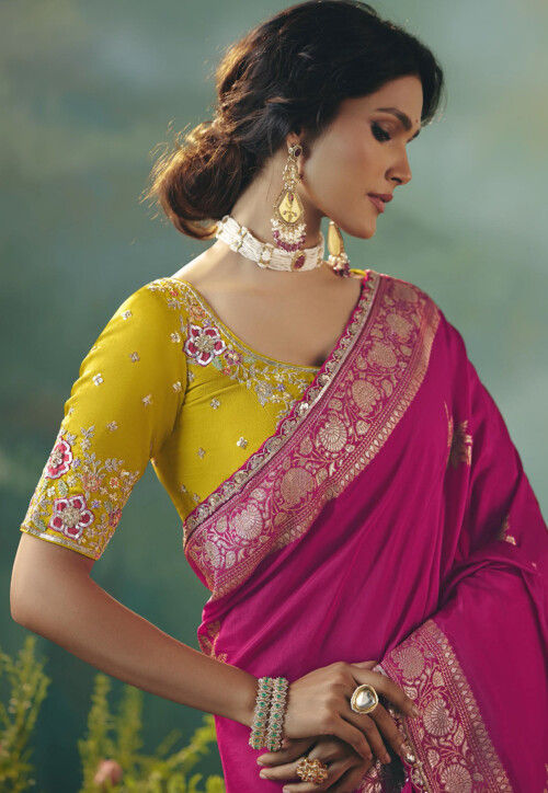 Woven Art Silk Scalloped Saree in Fuchsia