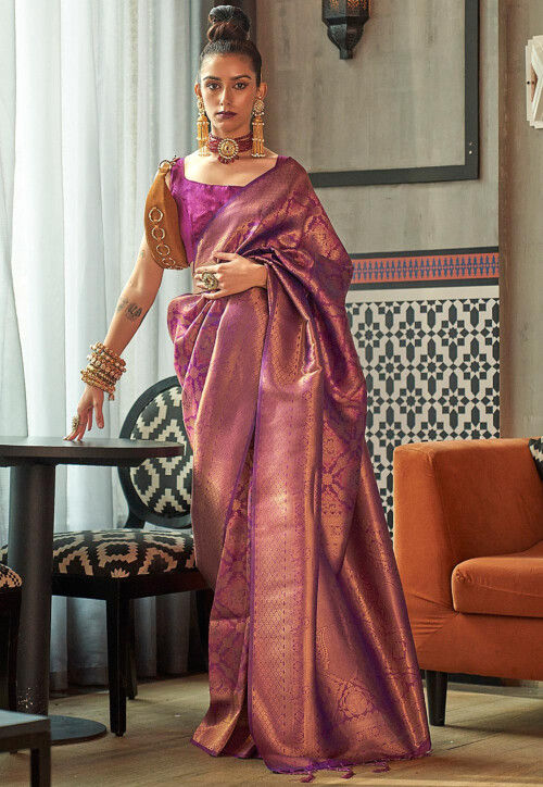 Buy Pure Silk Saree in Purple Color Online on dvanza 2022 dvz0003393