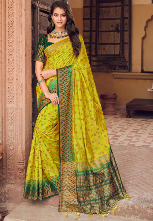 KARAGIRI Womens Organza Silk Yellow Saree With Blouse Piece : Amazon.in:  Fashion