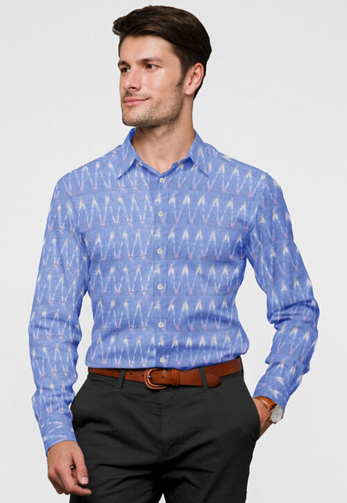 Woven Cotton Shirt in Light Blue
