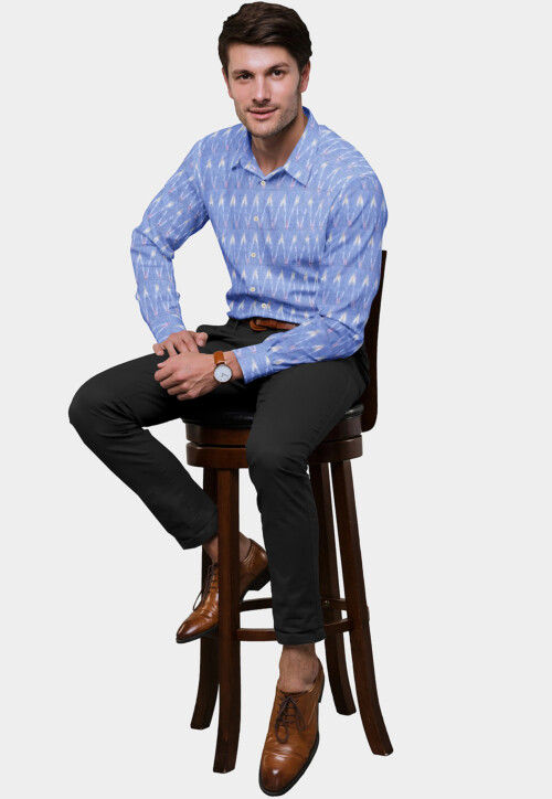 Woven Cotton Shirt in Light Blue