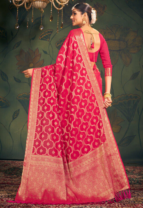 Woven Georgette Saree in Fuchsia