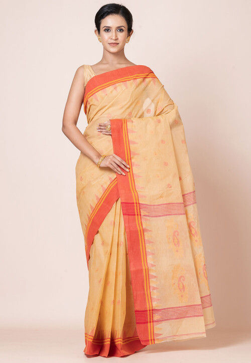 Woven Pure Cotton Dhakai Saree in Beige