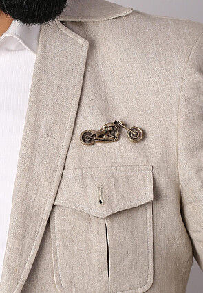 A Joyride Metallic Brooch