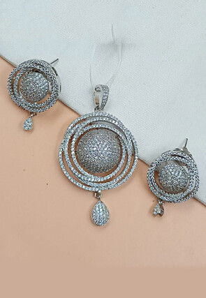 American Diamond Studded Pendant Set