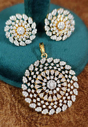 American Diamond Studded Pendant Set