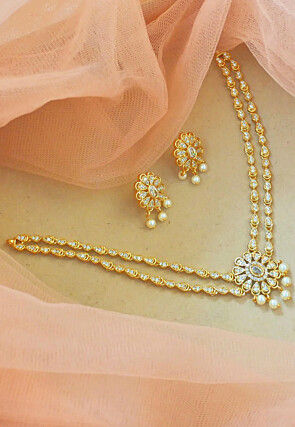 American Diamonds Studded Necklace Set