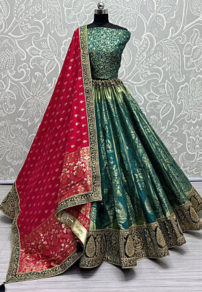 Buy online Banarasi Flared Semi Stitched Lehenga from ethnic wear for Women  by Momina Fashion for ₹1119 at 78% off | 2024 Limeroad.com