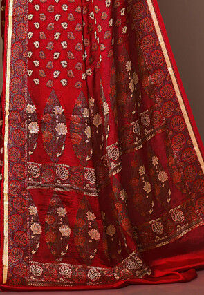 Banarasi Pure Georgette Silk Saree in Red