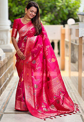 Banarasi Saree in Fuchsia