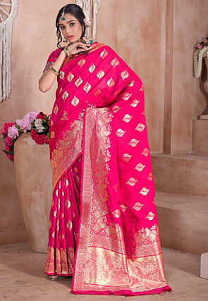 Banarasi Saree in Fuchsia