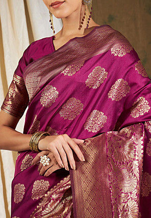 Banarasi Saree in Magenta