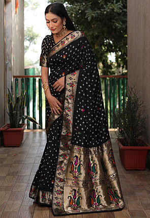 Rajasthani Outfits in Traditional Prints & Tie-Dye Designs|Utsav Fashion