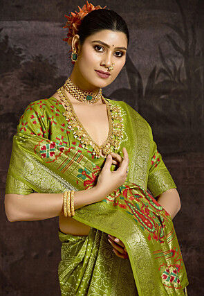Bandhej Printed Art Silk Saree in Light Green